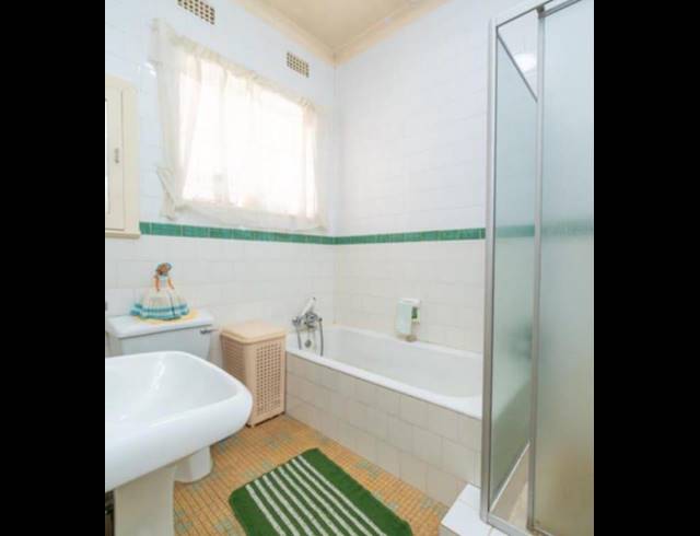 10 BEDROOM HOUSE FOR SALE IN CYRILDENE